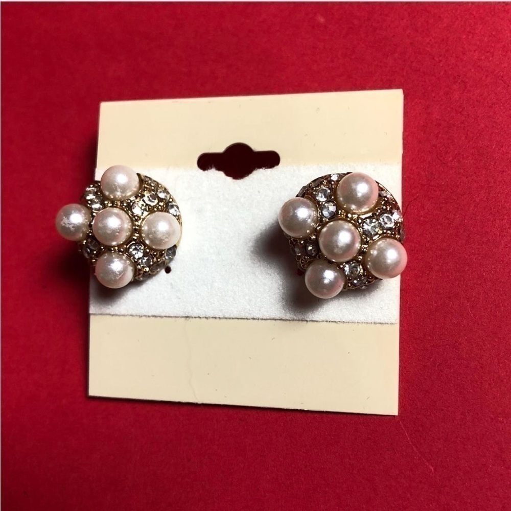 Formal earring set ๐๐คโโโโโโโโโโโโโโโโโโโโโโโโโโ